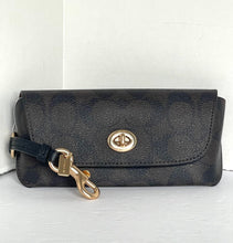 Load image into Gallery viewer, Coach Sunglass Case Floral Beige Turnlock Signature Canvas Leather Bag Clip CU284