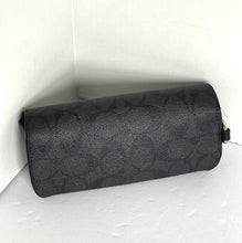 Load image into Gallery viewer, Coach Sunglass Case Floral Beige Turnlock Signature Canvas Leather Bag Clip CU284