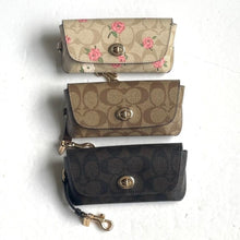 Load image into Gallery viewer, Coach Sunglass Case Floral Turnlock Signature Canvas Leather Bag Clip Readers