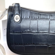 Load image into Gallery viewer, Coach Swinger Bag 20 Croc Embossed Leather Black Shoulder Bag 80s CP024
