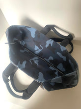 Load image into Gallery viewer, Camouflage-patterned bag on a white background
