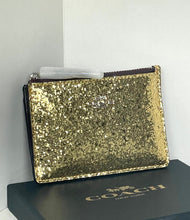 Load image into Gallery viewer, Coach Wizard of Oz Gold Glitter Mini Skinny Leather Wallet Keyring Box