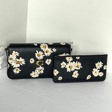Load image into Gallery viewer, Coach Wyn Crossbody Bag Envelope Clutch Black Leather Daisy Floral CS017