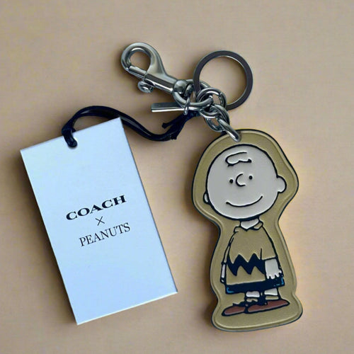 CoachxPeanuts2025CharlieBrownLeatherBagCharmKeychainCBG59Anniversary_2