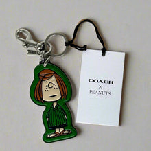 Load image into Gallery viewer, CoachxPeanuts2025PeppermintPattyLeatherBagCharmKeychainCBG57Green