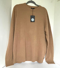 Load image into Gallery viewer, Good Man Cashmere Sweater Mens Extra Large XL Crew Neck Warm Sand Luxe