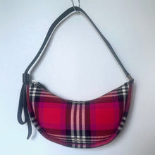 Load image into Gallery viewer, Plaid patterned bag with a strap on a white background