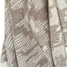 Load image into Gallery viewer, ARTZNL 100% Eco Alpaca Throw Blanket Large Brown Lightweight All Season Sustainable Soft 71x51in