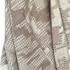 ARTZNL 100% Eco Alpaca Throw Blanket Large Brown Lightweight All Season Sustainable Soft 71x51in