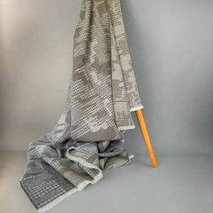 ARTZNL 100% Eco Alpaca Throw Blanket Large Brown Lightweight All Season Sustainable Soft 71x51in