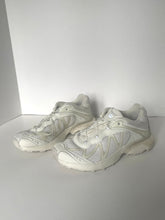 Load image into Gallery viewer, Salomon XT-Whisper Sneakers Vanilla/Almond  7.5W/6.5M Quicklace trail runners unisex