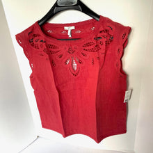 Load image into Gallery viewer, Joie Top Small Short Sleeve Lace Cotton Linen Eyelet Lace Women&#39;s Kinski
