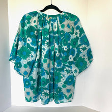 Load image into Gallery viewer, Antik Batik Floral Cotton Voile Top Womens Medium Blue 70s Flutter Sleeve Summer