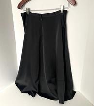 Load image into Gallery viewer, Jill Stuart Black Satin A-Line Knee-Length Cocktail Skirt Women's Size 8