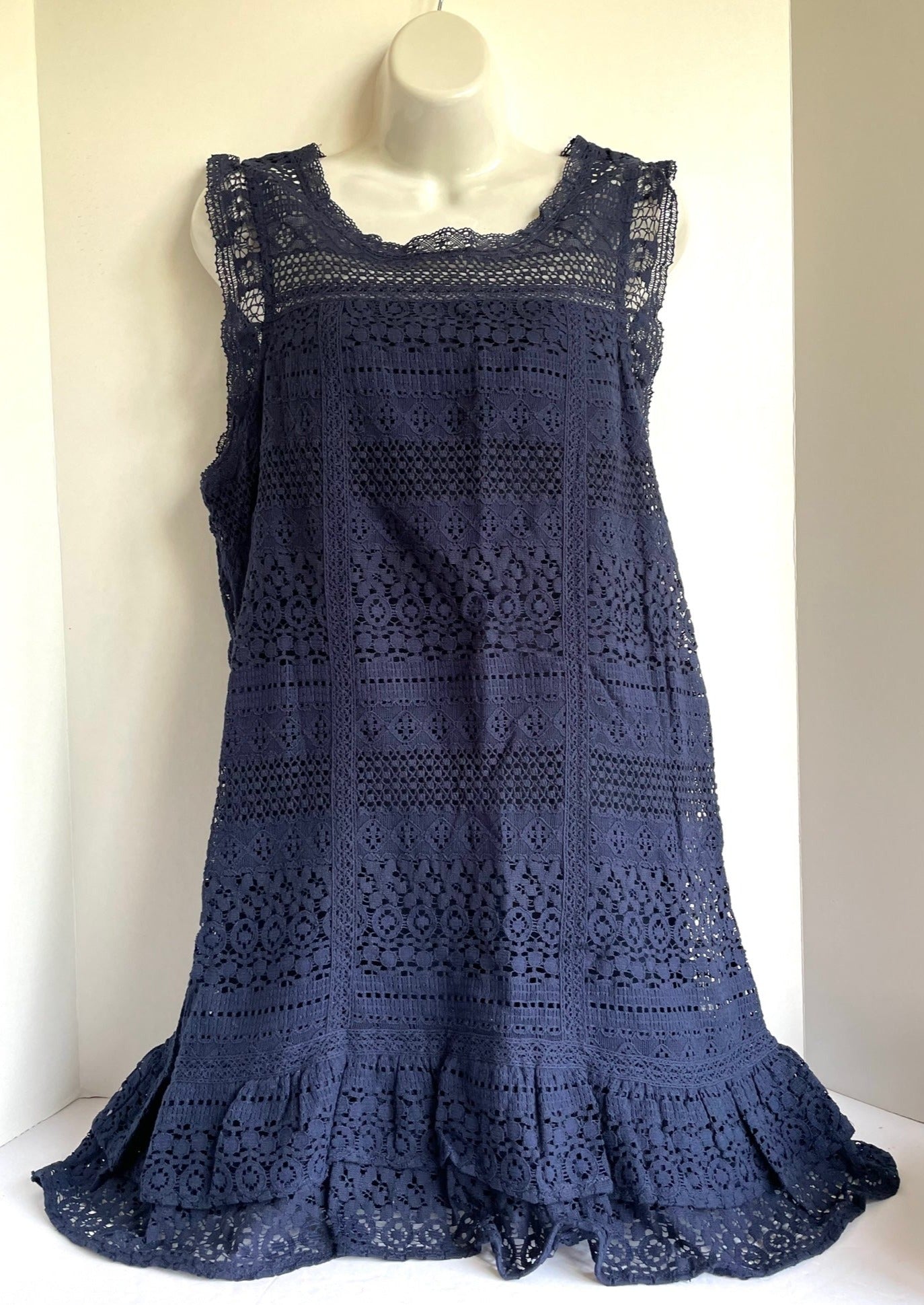 Joie Women's Lindell Sleeveless Lace Dress - Dark Navy - Size Large Joie Women's Lindell Sleeveless Lace Dress - Dark Navy - Size Large