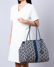 Load image into Gallery viewer, Kate Spade Everything Tote Large Blue Jacquard Stripe Spade Flower w Wristlet