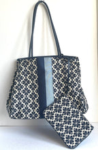 Load image into Gallery viewer, Kate Spade Everything Tote Large Blue Jacquard Stripe Spade Flower w Wristlet