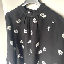 Load image into Gallery viewer, Kate Spade Floral Crepe Blouse Womens XL Black Mock Neck Puff Bell Sleeve Top