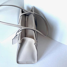 Load image into Gallery viewer, Kate Spade Market Pebbled Leather Medium Tote Light Beige Shoulder Bag