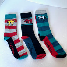 Load image into Gallery viewer, Keith Haring Crew Socks Trio Men 10-13 X 3 Pairs Assorted Pop Art Gift Set Box