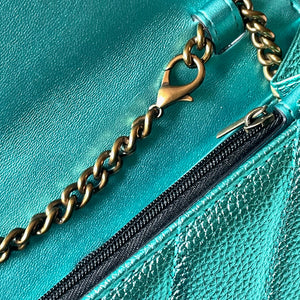 Kurt Geiger Kensington Quilted Leather Clutch Crossbody Blue Eye Wallet Metallic