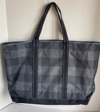 Load image into Gallery viewer, LL Bean Everyday Lightweight Tote Plaid Large Gray Buffalo Plaid Zipper Durable
