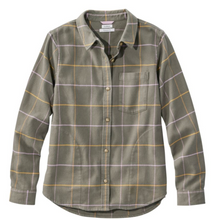 Load image into Gallery viewer, LL Bean Women’s Soft Brushed Flannel Shirt Plaid Button Down Dusty Olive Green