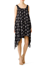 Load image into Gallery viewer, Opening Ceremony Dress Womens 10 Black Sleeveless Shift Floral Silk Asymmetric Hem