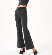 Load image into Gallery viewer, Rollas Eastcoast Flare Wide Leg Crop Jeans Womens 29 Vintage Washed Black