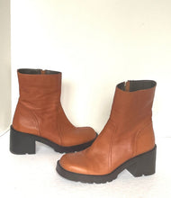 Load image into Gallery viewer, Steve Madden Naya Ankle Boots Womens EU 39 US 9 Cognac Brown Leather