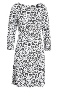 Tommy Bahama Dress Womens Medium White Shift Scoop Neck Leopard Stretch