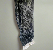 Load image into Gallery viewer, 100% Baby Alpaca Throw Blanket Large 71x51in Soft Lightweight All Season ARTZNL