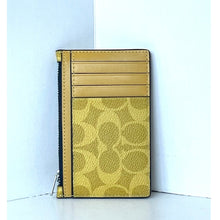 Load image into Gallery viewer, Coach CV764 Canary Signature Canvas Zip Card Case