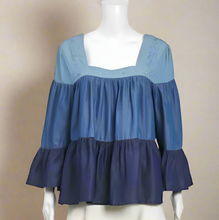 Load image into Gallery viewer, Kate Spade Square Neck Smocked Tiered Womens Top, Blue Floral Embroidered