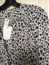 Load image into Gallery viewer, Joie Women's  Purine Silk V Neck Heart Print White Black Long Sleeve Blouse - Luxe Fashion Finds