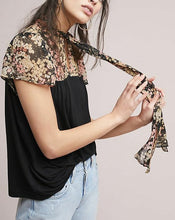 Load image into Gallery viewer, Anthropologie Women&#39;s Boho Floral Neck-Tie Short Sleeve Jersey Black Top - XS - Luxe Fashion Finds