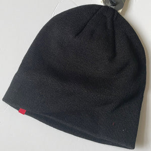 Levis Men’s Slouchy Stretch Rib Knit Logo Ribbed Black Beanie Hat, OS