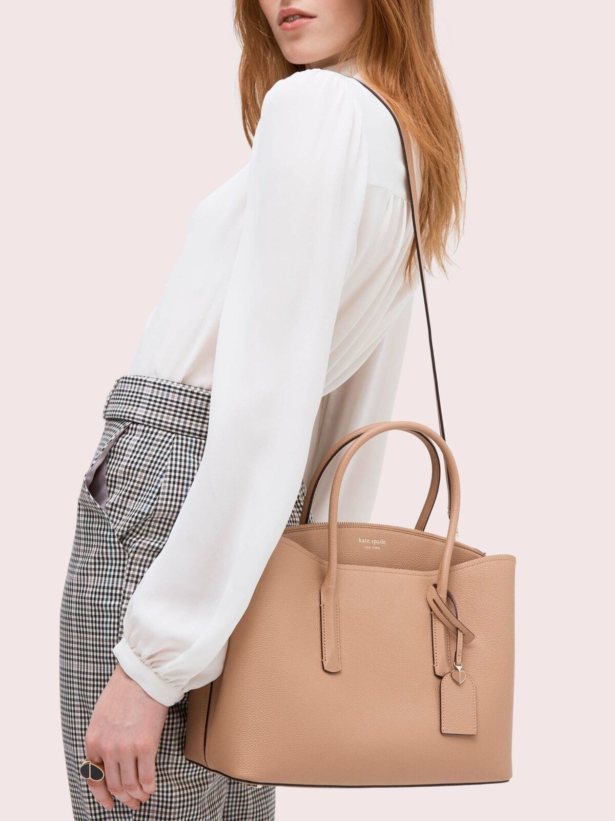 Kate Spade - Beige Pebbled Leather Shoulder Bag