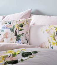 Load image into Gallery viewer, Ted Baker King Duvet Cover Set 3 Piece Pink Elegant Watercolor Floral Cotton 108 x 96