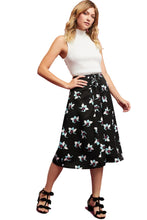 Load image into Gallery viewer, Anthropologie Women&#39;s Maeve Lace-Up Floral Print A Line Black Midi Skirt - 4 - Luxe Fashion Finds